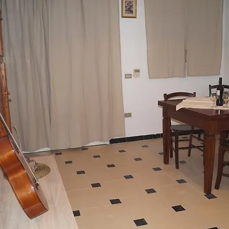Sa Domo De Mannoi * Orosei